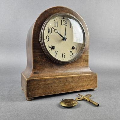 Lot 1169 | Antique 1890s New Haven T&S Mantle Clock