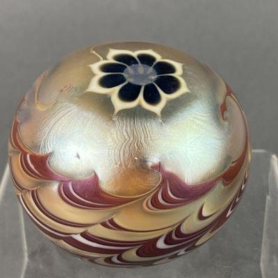 Lot 199 | Lundberg Studios Glass Paperweight
