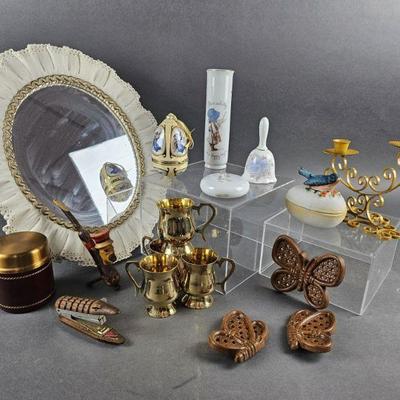 Lot 1397 | Duck It Humidor, Burwood Butterflies & More!