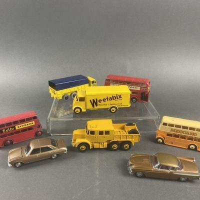Lot 95 | 8 Vintage Dinky Toys