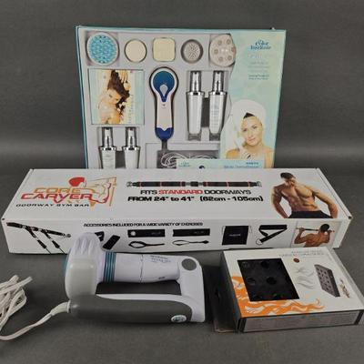 Lot 1333 | Vintage Open Box Items