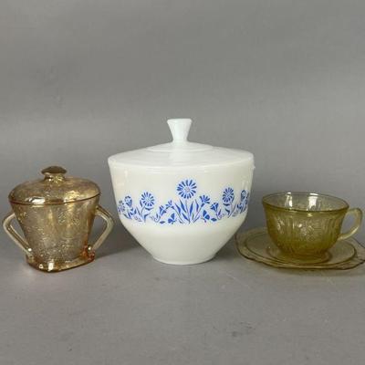 Lot 1075 | Federal Covered Casserole, Carnival & More