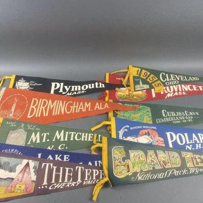 Lot 1208 | Vintage Pendant Lot