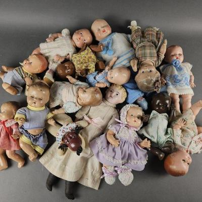Lot 323 | Large Lot of Vintage Baby Dolls
