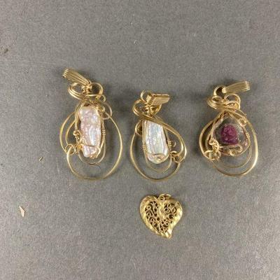 Lot 295 | 14k Gold Charms
