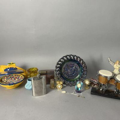 Lot 1082 | Table Lot Carnival Glass and More