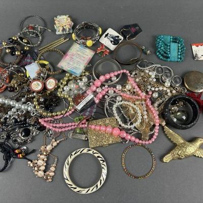 Lot 1103 | Lot of Costume Colorful Jewelry