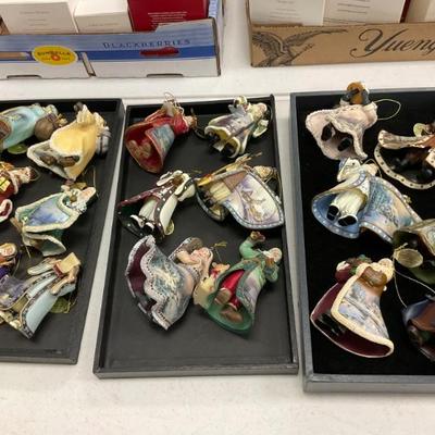 Bradford Exchange Santas 