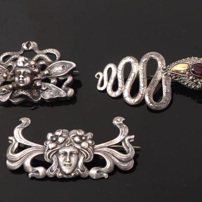 https://www.liveauctioneers.com/auctioneer/4859/scollard-auctions/