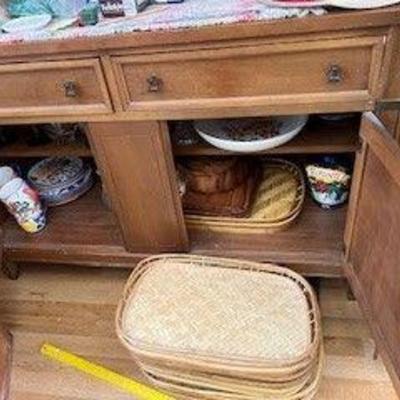 Buffet cabinet