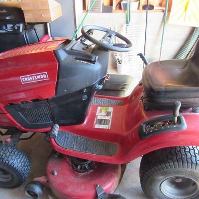 Craftsman T2200 riding mower