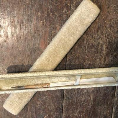 Antique Mother of Pearl and gold ink well pen