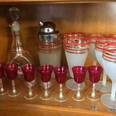 Franco Art Deco Glass Set