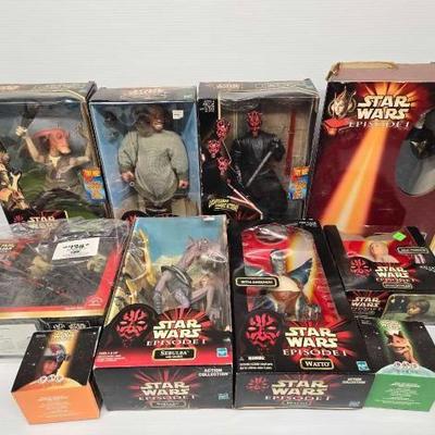 #4754 â€¢ (10) Star Wars Collectables
