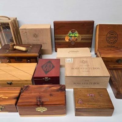 #4200 â€¢ (15) Wooden Box Collection
