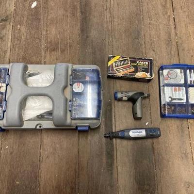 #7590 â€¢ Dremel Tool Box, Accessories, Bite & Knife Set
