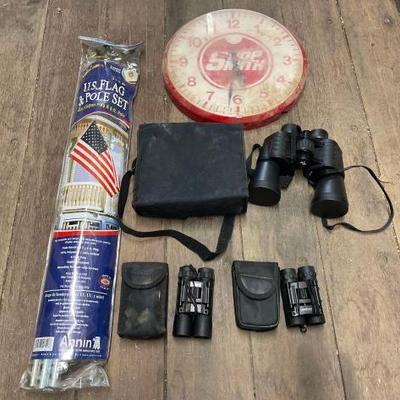 #7578 â€¢ U.S. Flag Pole Set, Binoculars and Clock
