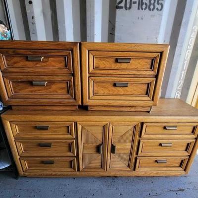 #2988 â€¢ Burlington Dresser & Nightstands
