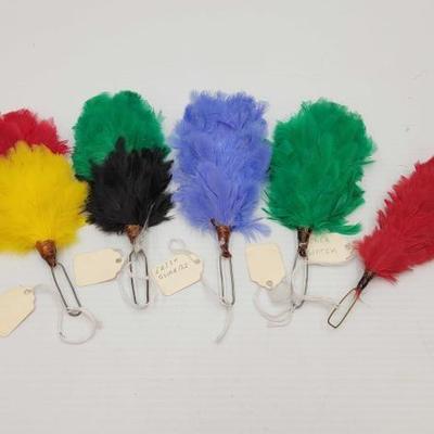 #1810 â€¢ 5 Feather Hackles
