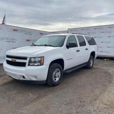 #200 â€¢ 2013 Chevrolet Suburban
