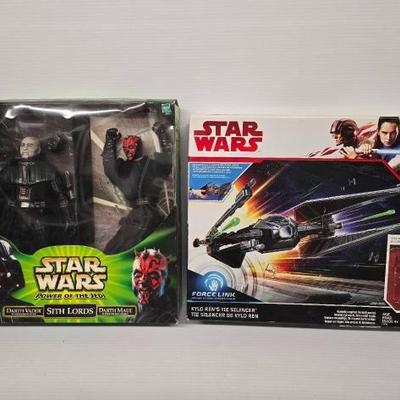 #4760 â€¢ (2) Star Wars Collectables
