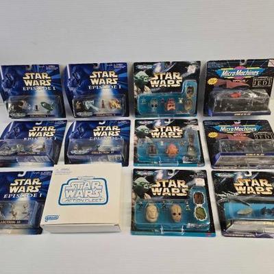 #4020 â€¢ (12) Star Wars Micro Machines
