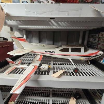 #7616 â€¢ RC Model Airplanes
