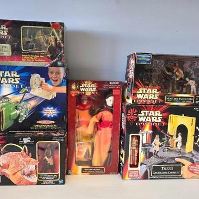 #3762 â€¢ (5) Hasbro Star Wars Episode I Toys and (1) Lewis Galoob Star Wars Episode I Toy
