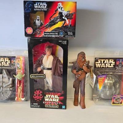 #3746 â€¢ Star Wars Toy and Watch Collection
