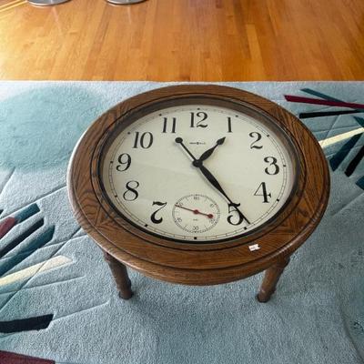clock side table. Clock operates! 