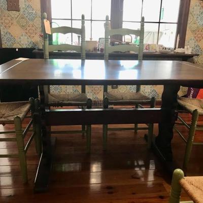 pine dining table $149 with 2 pads
60  34 X 30