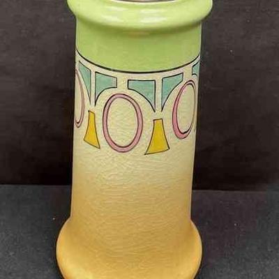 Vintage McCoy ' Cleo ' Pottery Vase