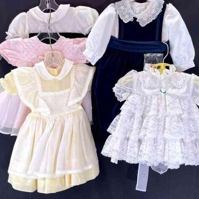 Vintage Children's Dresses In New To Like New Condition!!