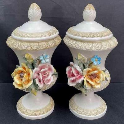 Made In Italy Capo Di Monte Lidded Urns