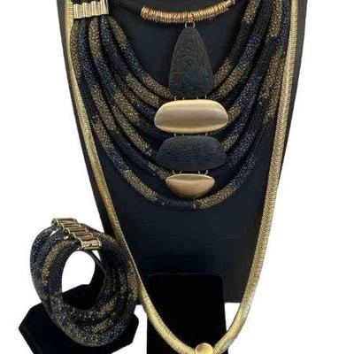 Dramatic Gold And Black Necklaces * Bracelet And Necklace Set Chico's * Erica Lyons New Choker Necklace