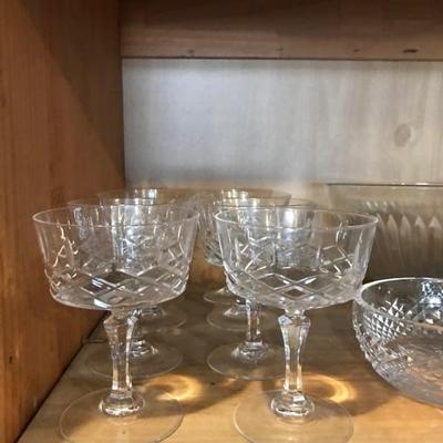 8 crystal wine glasses