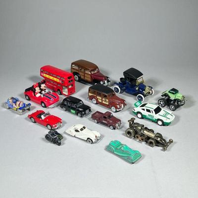 LARGE GROUP MODEL CARS | Including a london bus, 