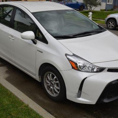 2017 Toyota Prius Please read  ad.  Please do not call or email asking for more information. Thank you