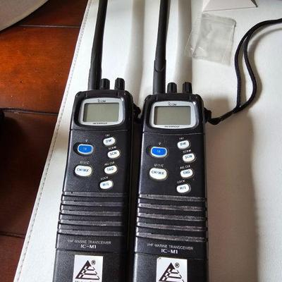 Underwater walkie talkies