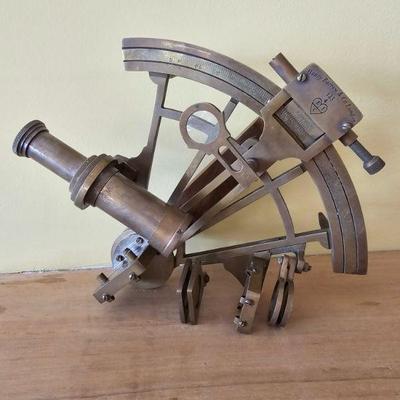 Sextant