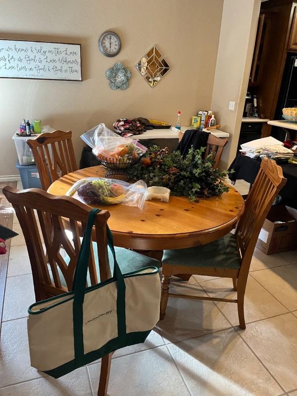 Busy Bee 2 Very Nice Estate Sale