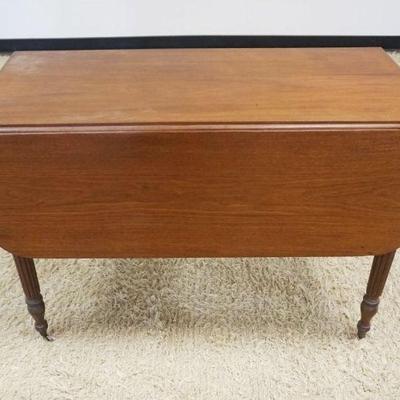 1133	ANTIQUE EMPIRE MAHOGANY DROP LEAF TABLE W/REEDED COLUMN & TURNED LEGS, APPROXIMATELY 42 IN X 20 IN X 29 IN, 47 IN OPEN
