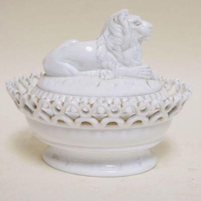 1097	ANTIQUE MILK GLASS LION COVERED DISH, APPROXIMATELY 8 IN X 6 IN X 7 IN HIGH
