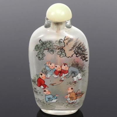 Reverse Painted Chinese Snuff Bottle