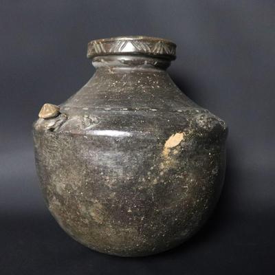 Pre-Columbian Tairona Blackware Vessel