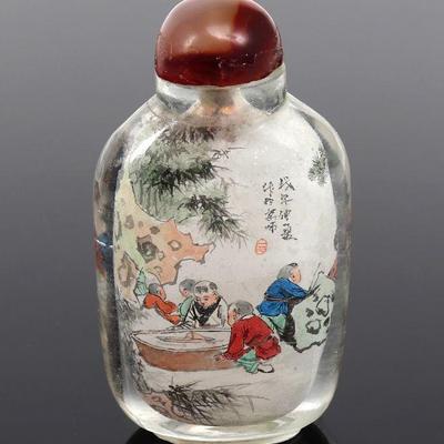 Antique Chinese Reverse Painted Snuff Bottle