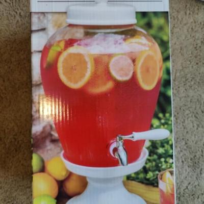 Ceramic Pedestal Beverage Dispenser