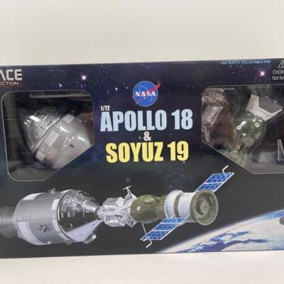 Space Collection's Apollo 18 & Soyuz 19