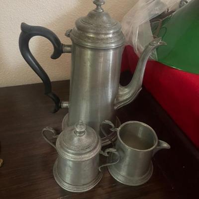 English pewter set 