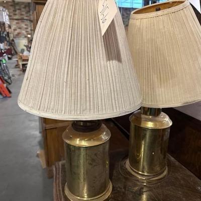 #5156 â€¢ 2 lamps with shades and no lightbulbs
